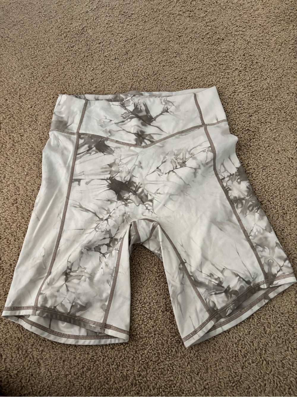 Balance Athletica High-Rise Oasis Biker shorts